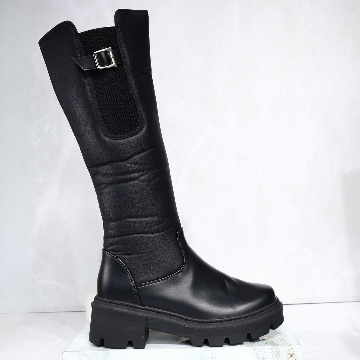 Bota plana negro para mujer 781-Z96