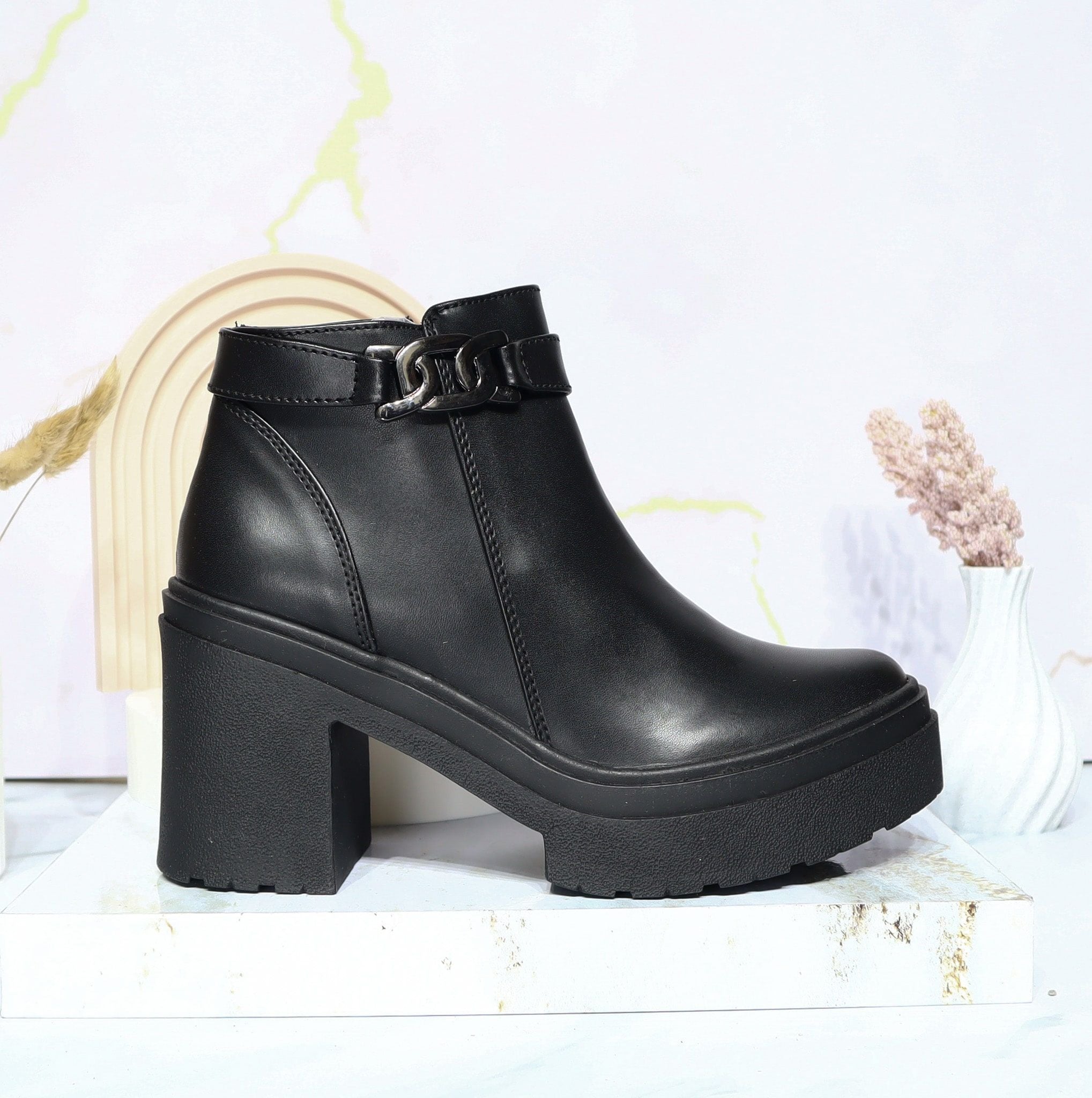 Botin negro para mujer 1798-Z62