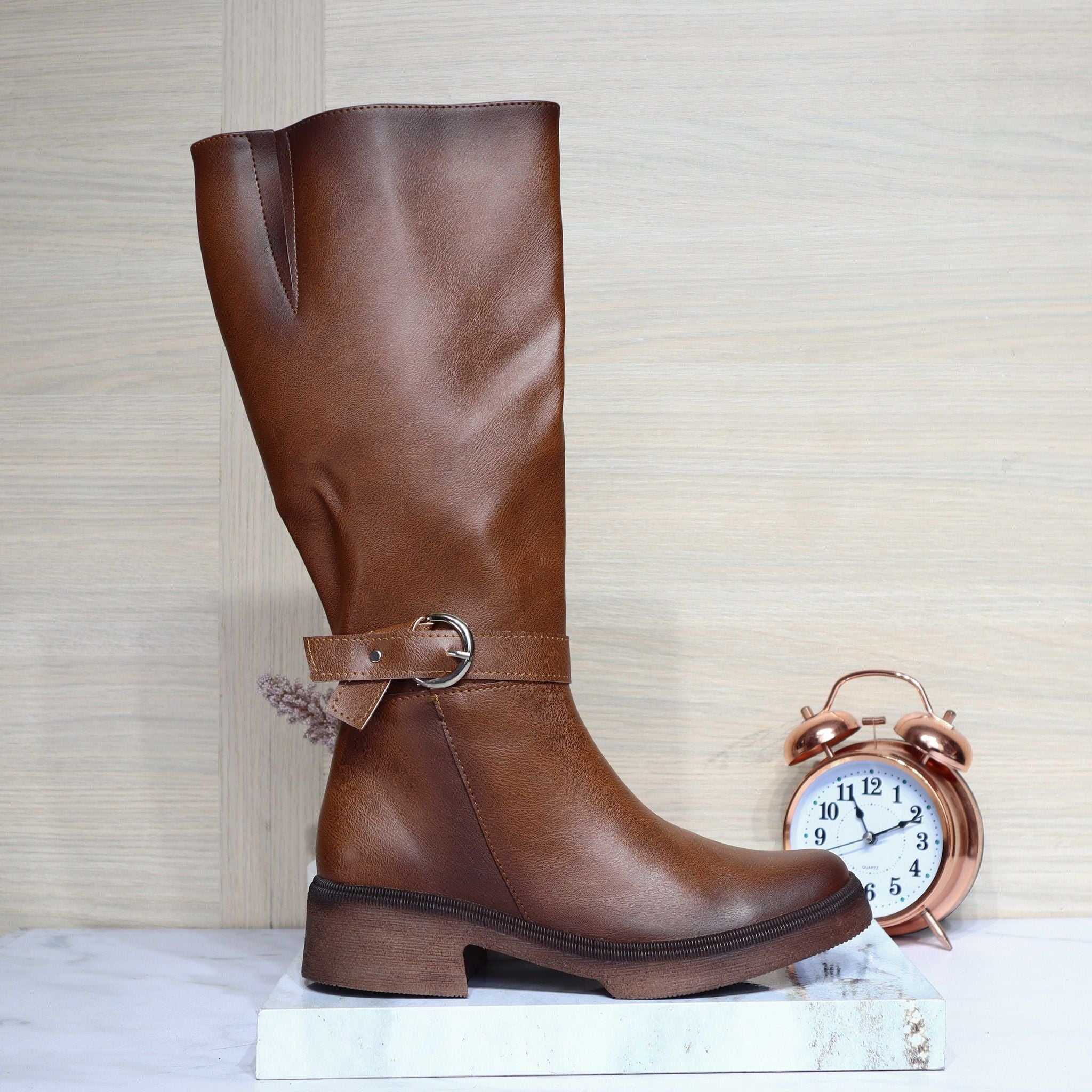 Bota canela cuero para mujer 450-Z578