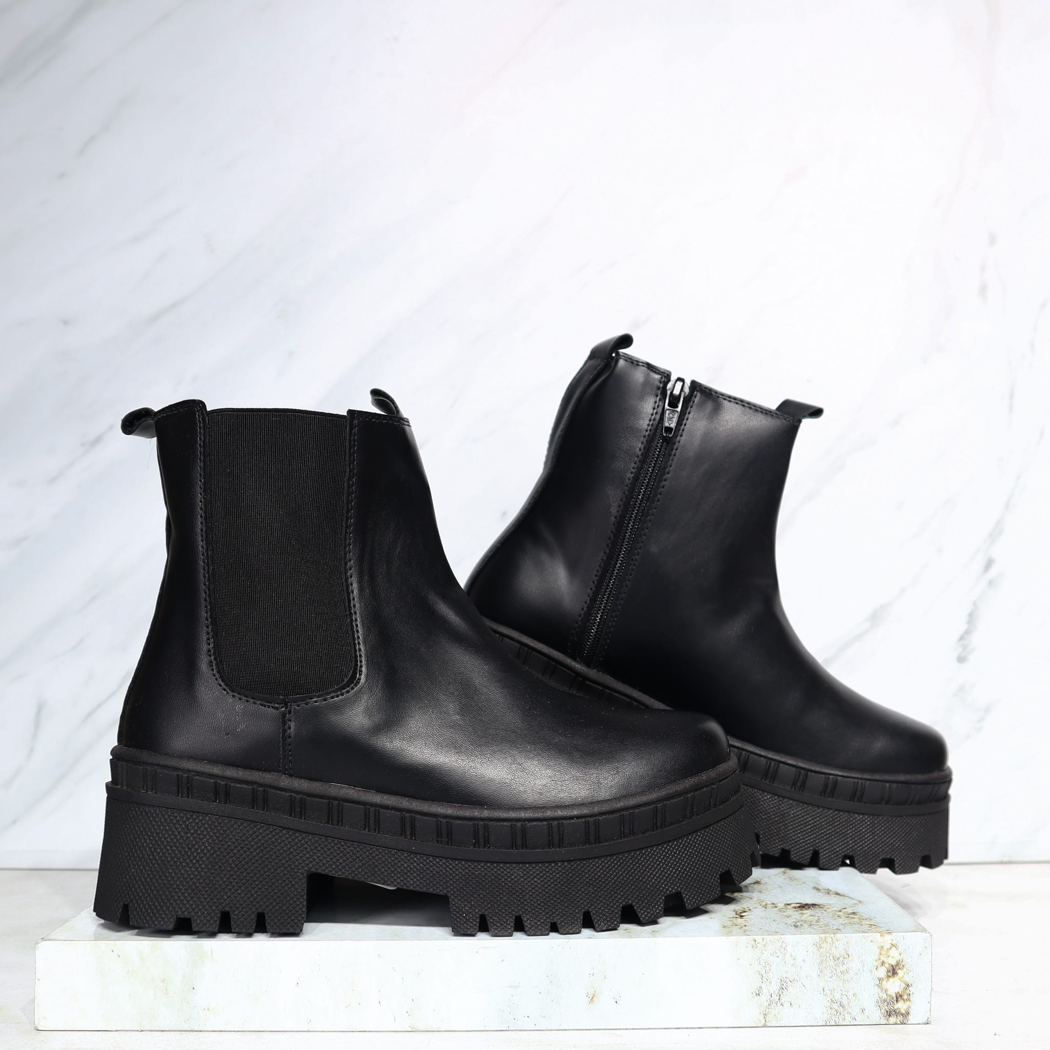 Botinniña negro para niña N2505-Z22