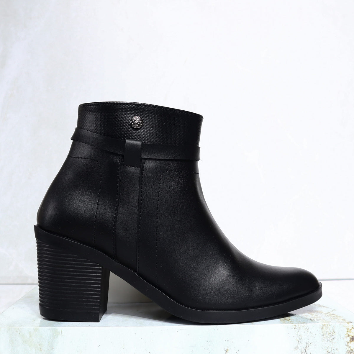 Botin negro para mujer A201-Z22
