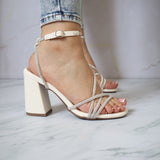 Sandalia para mujer J116-Z471