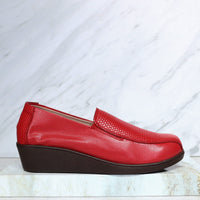 ROJO CUERO
