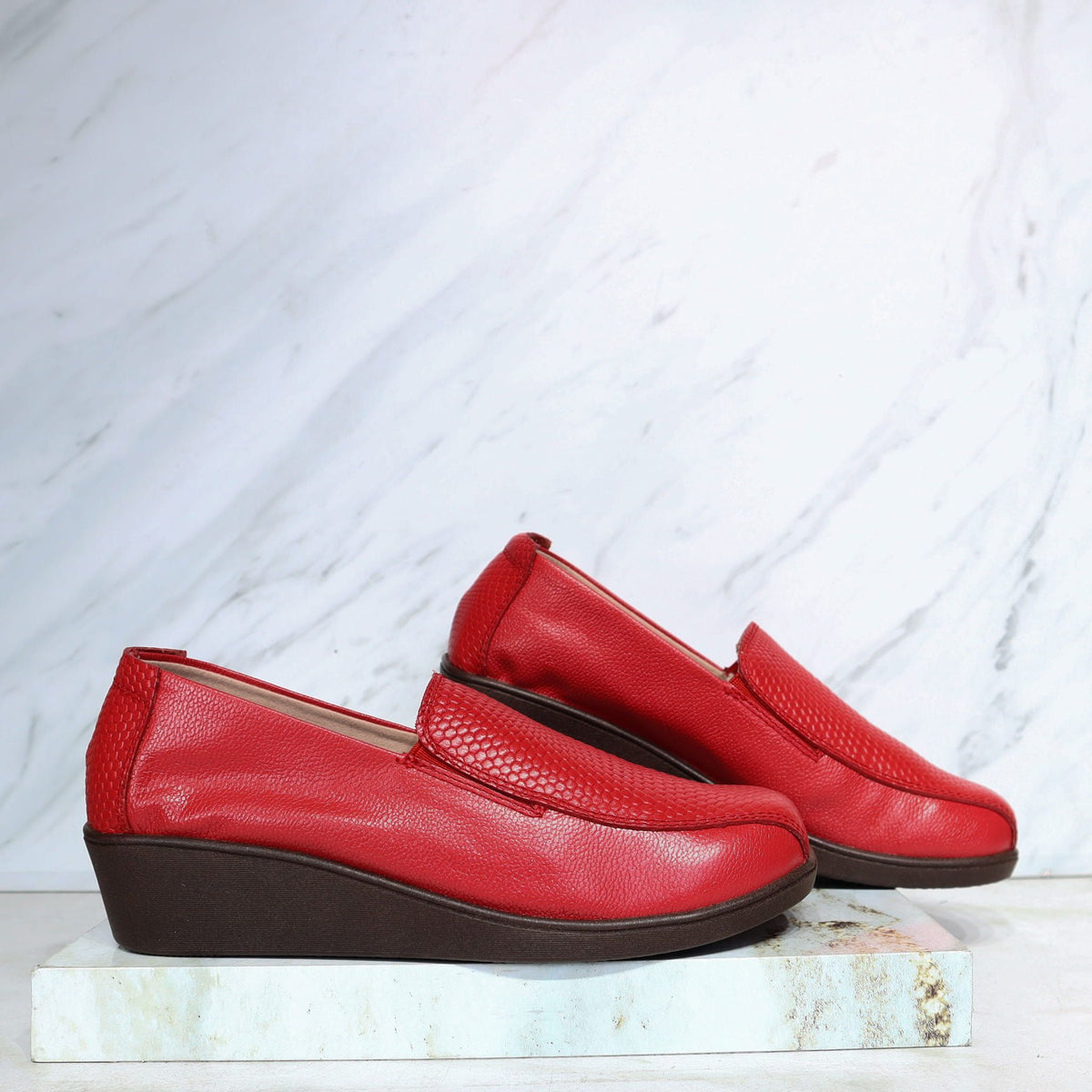 Mocasin rojo cuero para mujer H-SANDRA