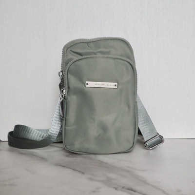 Portacelular verde para mujer PC498H
