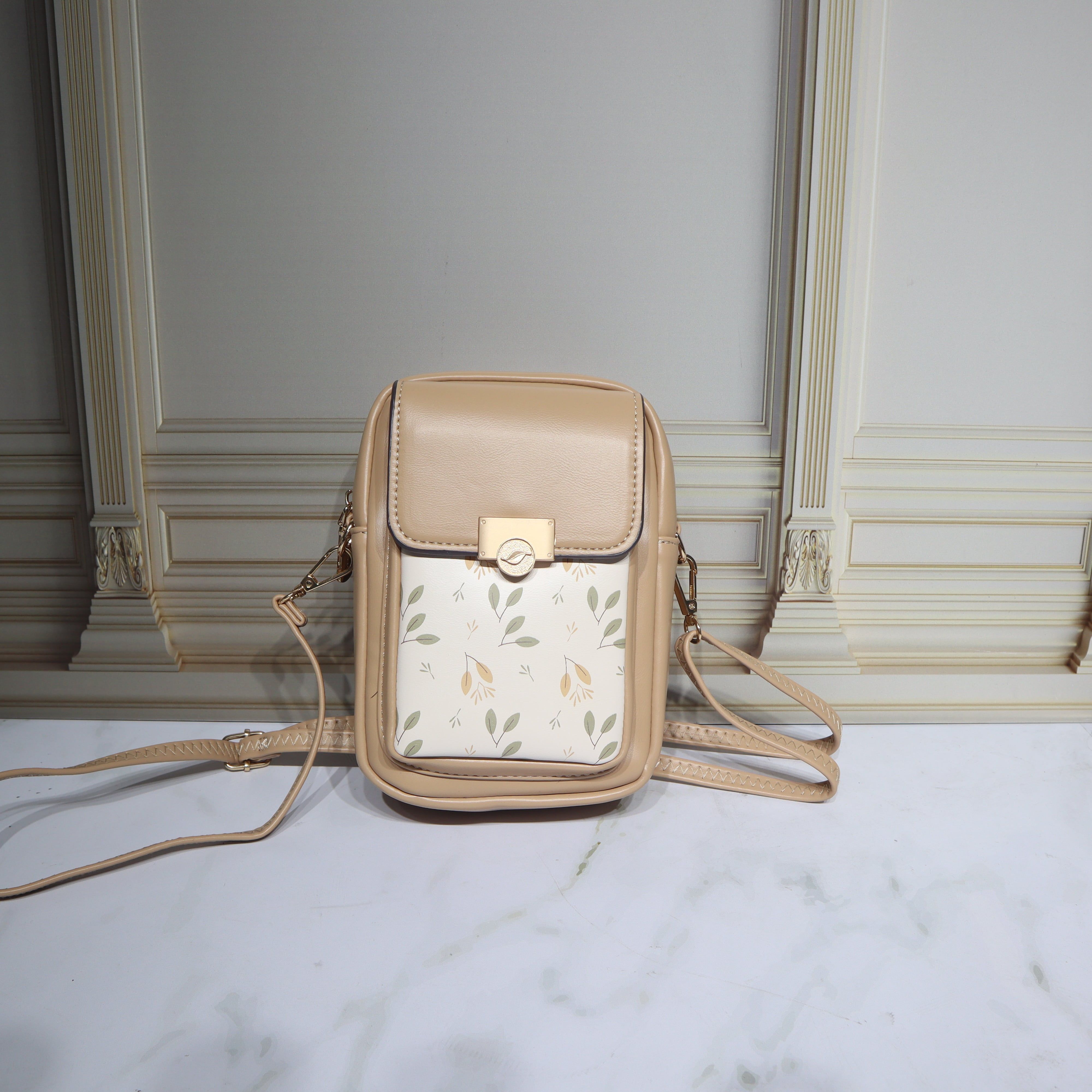 Portacelular amaretto para mujer PCZ228
