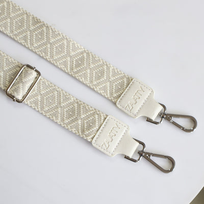 Reata para bolsos de mujer REA1 COLOR BLANCO CON PLATA