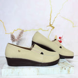Romulo cerrado beige para mujer RO3736