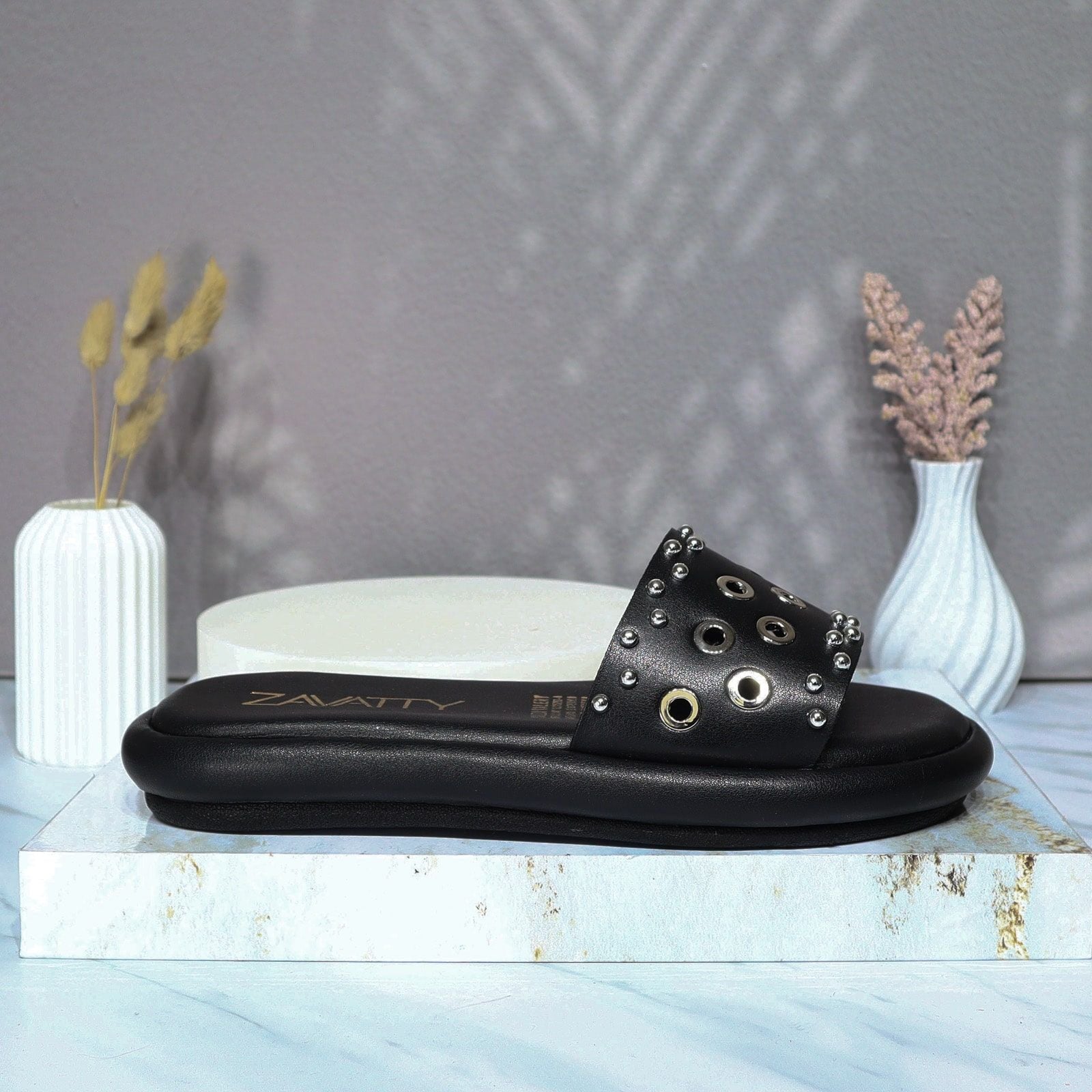 Sandalia plana negro para mujer 1027-Z43