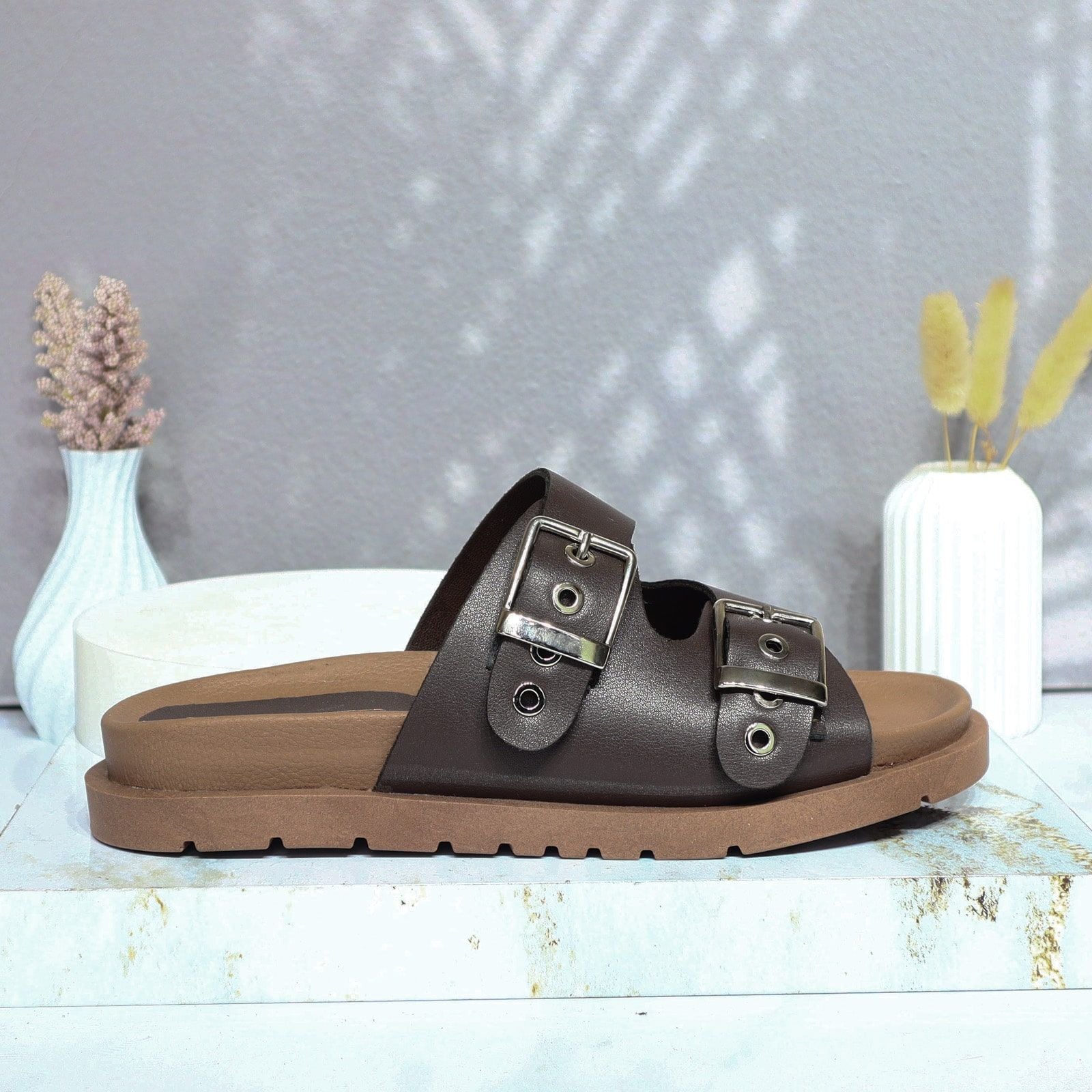 Sandalia tacon cafe para mujer 1063-Z43