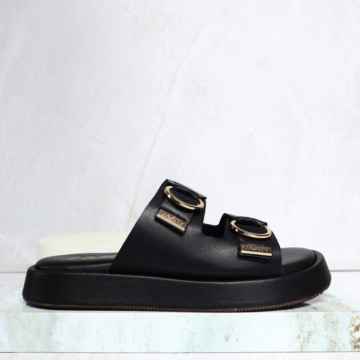 Sandalia canoa negro para mujer 26040-Z43