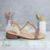 Sandalia plana champaña para mujer 2741-Z527