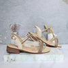 Sandalia plana champaña para mujer 2741-Z527