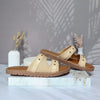 Sandalia plana beige para mujer 327-Z447