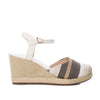 Plataforma alta beige x rayas negras para mujer 332-Z450