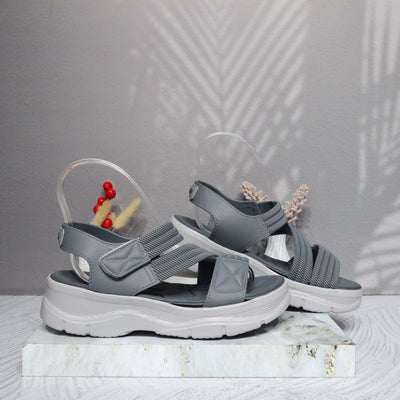 Sandalia plana gris para mujer 6171-Z619