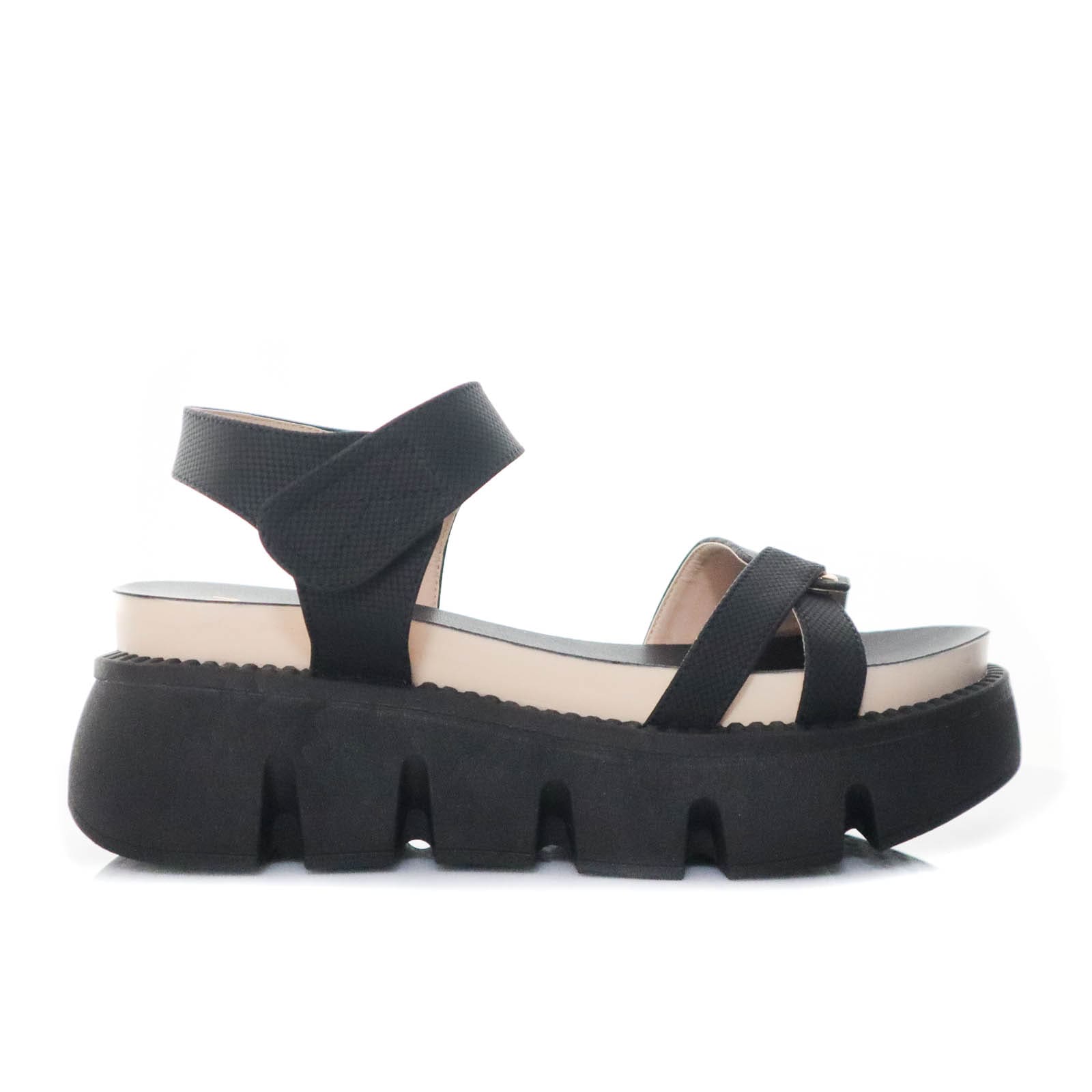 Plataforma baja negro para mujer 7019-Z83