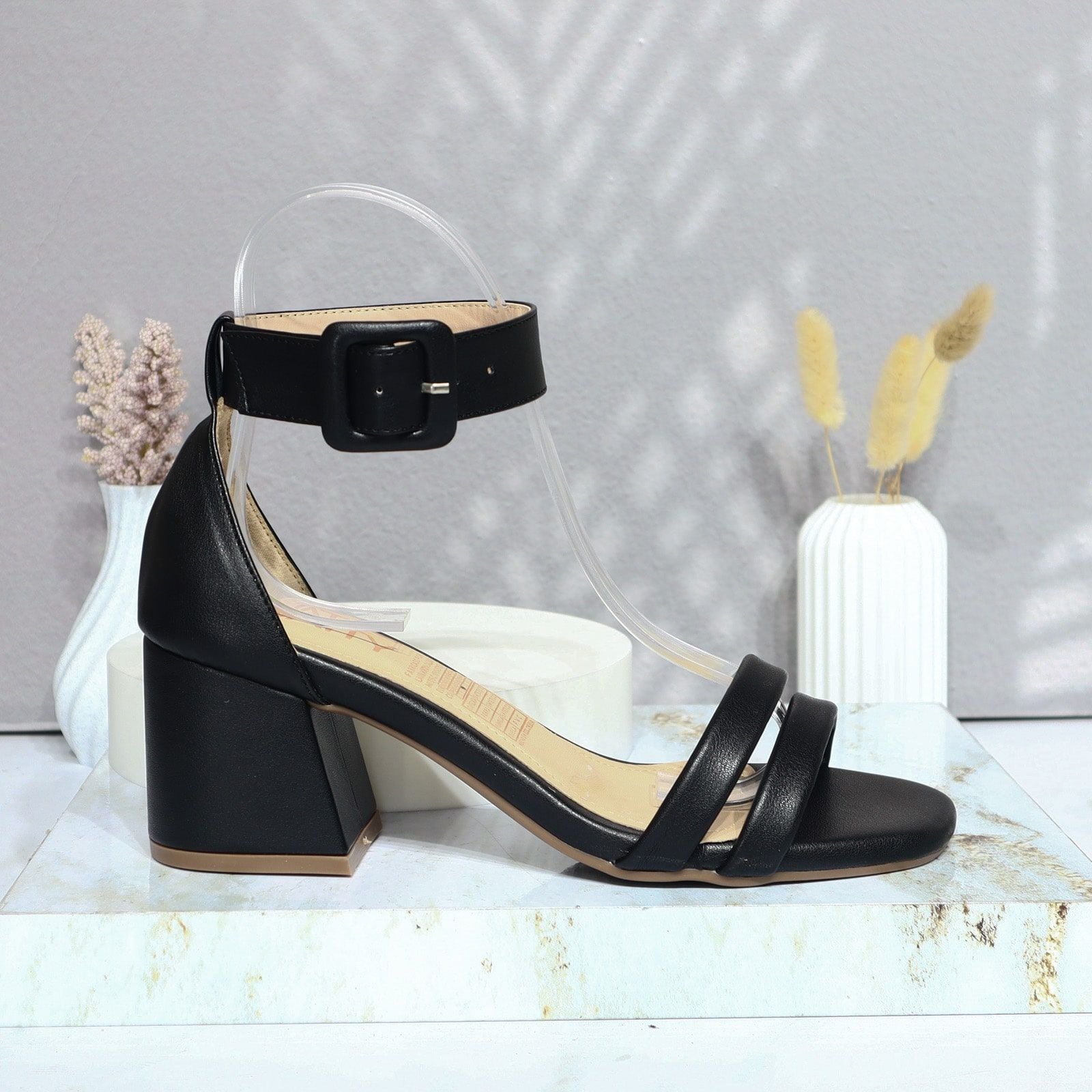 Sandalia tacon negro para mujer A68-Z686