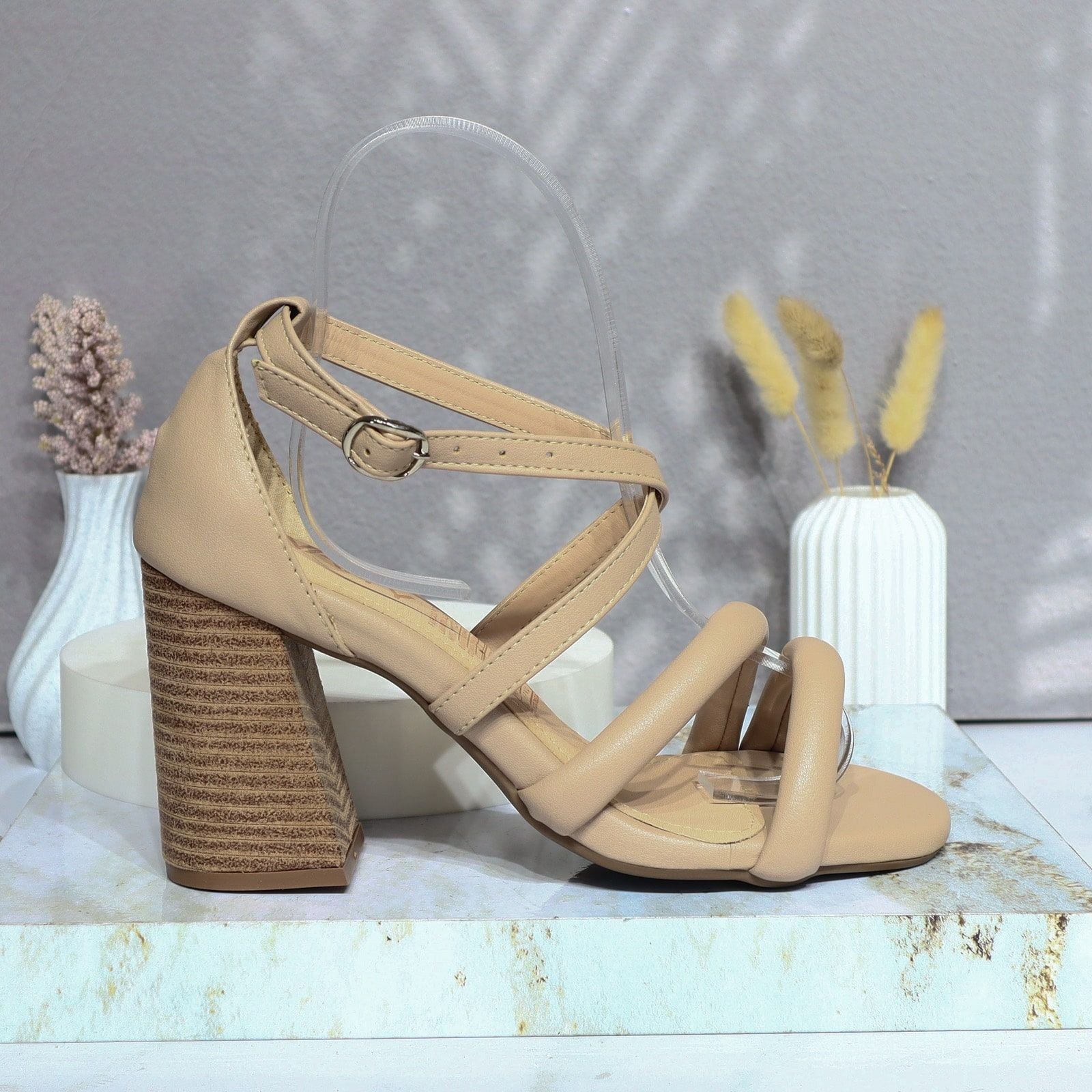 Sandalia tacon arena para mujer L30-Z686