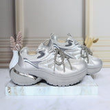 Tenis plateado para mujer 121-Z329