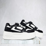 Tenis blanco x negro para mujer 250510-Z477
