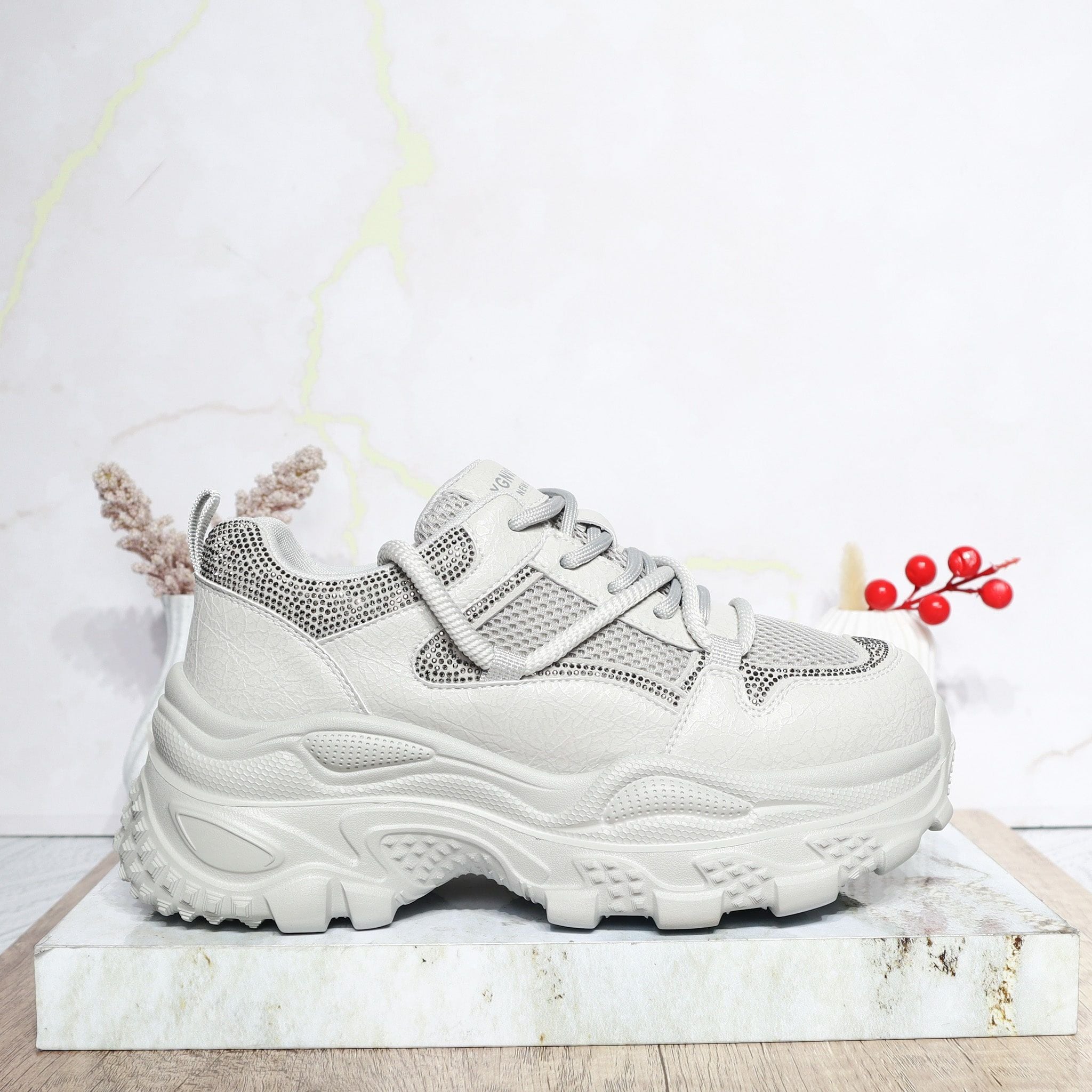 Tenis gris para mujer 2594-Z631