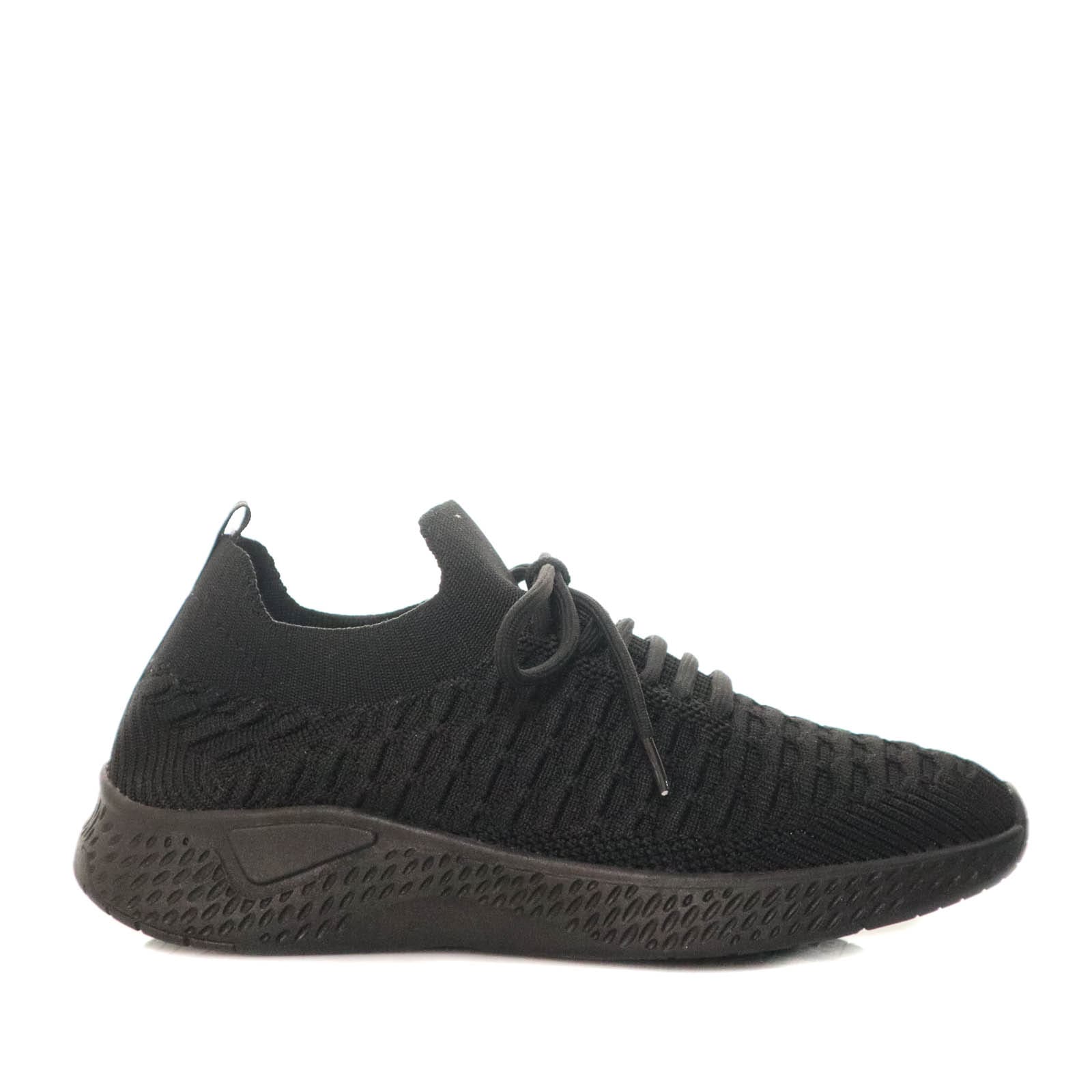 Tenis negro para mujer P71-Z400