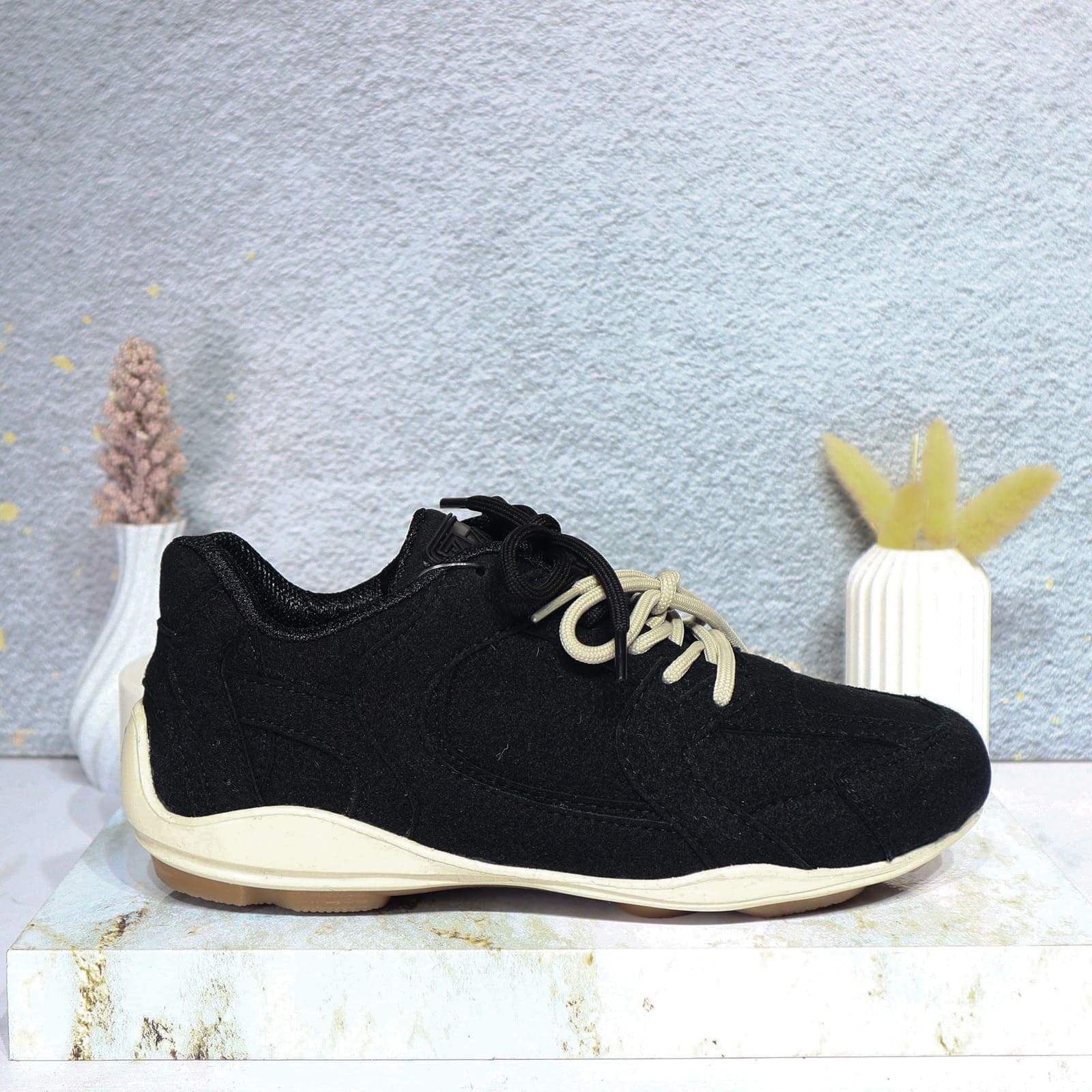 Tenis negro para mujer TA1119