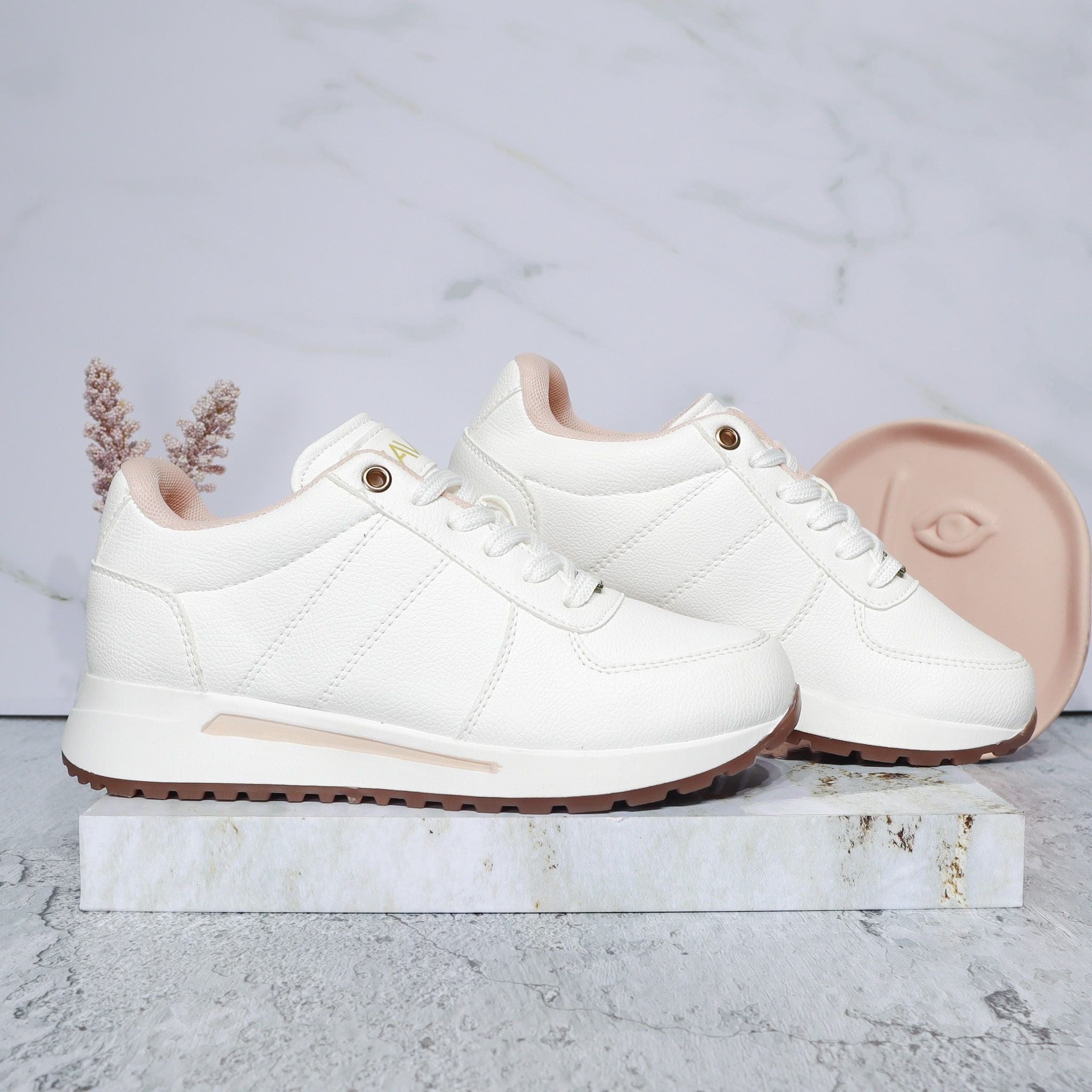 Tenis blanco para mujer TA744
