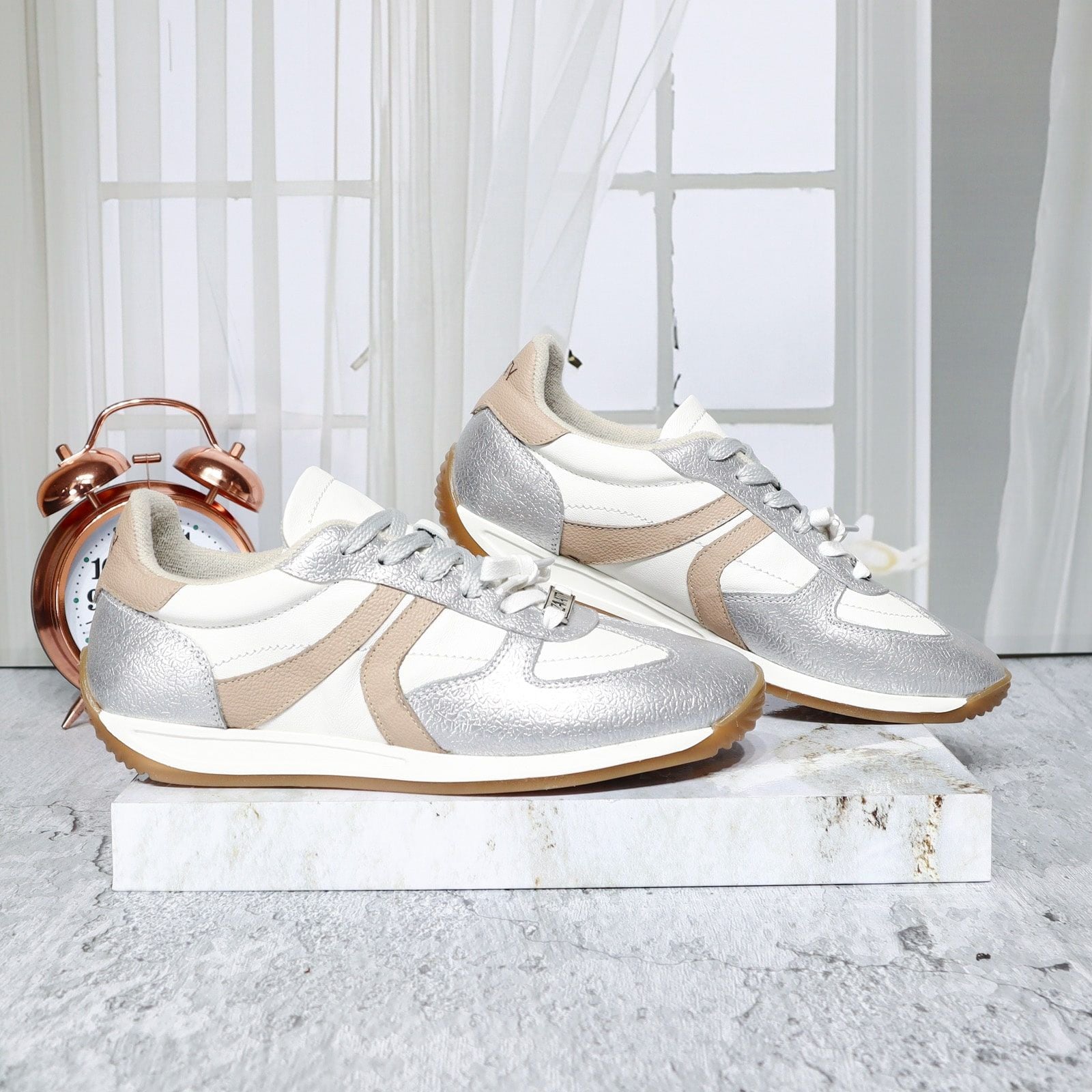 Tenis plata x blanco ostra cuero para mujer W190-Z495
