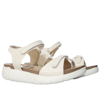 Sandalia plana talco para mujer 110-Z83