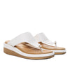 Sandalia plana talco para mujer 134-Z431