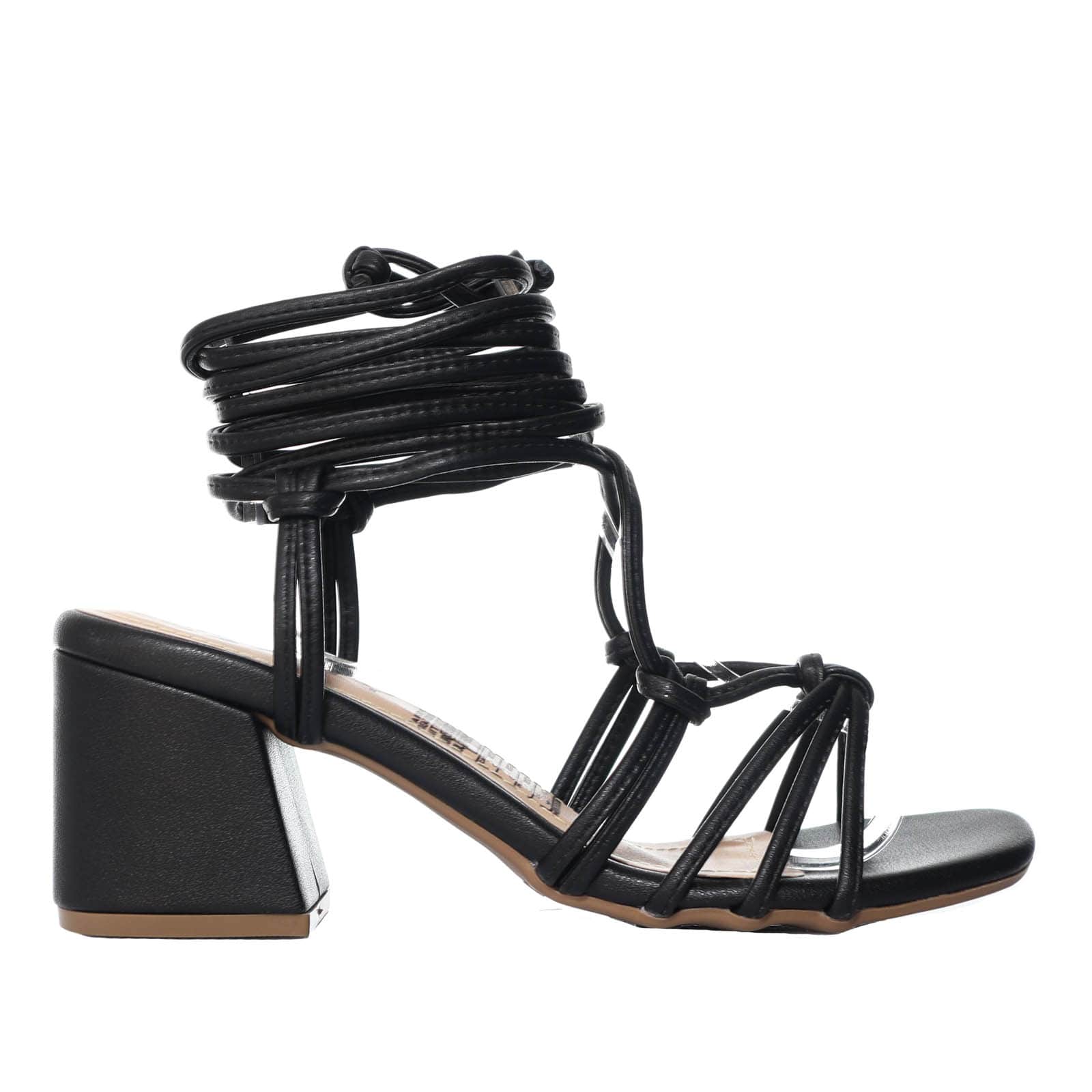Sandalia tacon negro para mujer Q-94-Z471