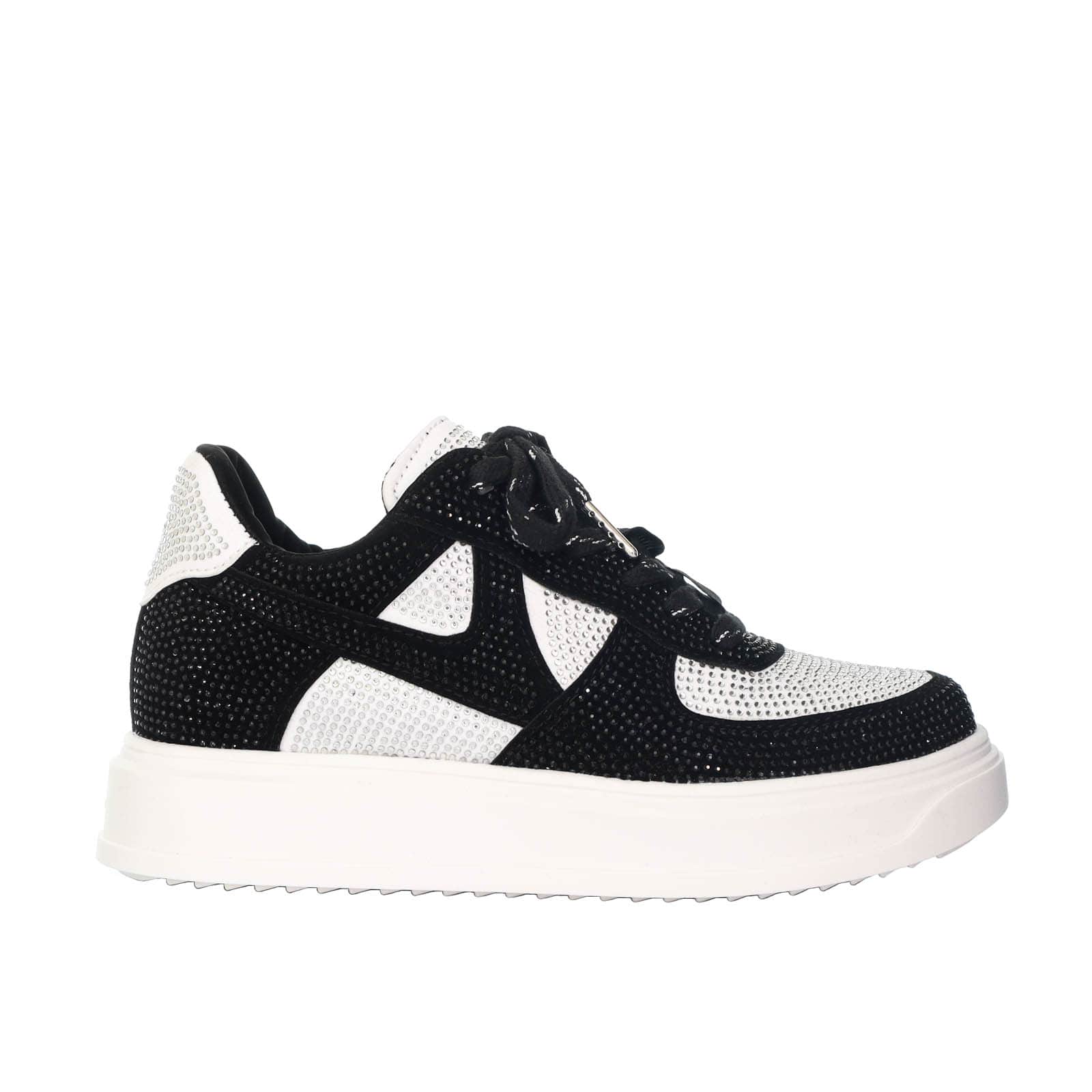 Tenis blancos hotsell con negro