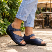 AZUL CUERO