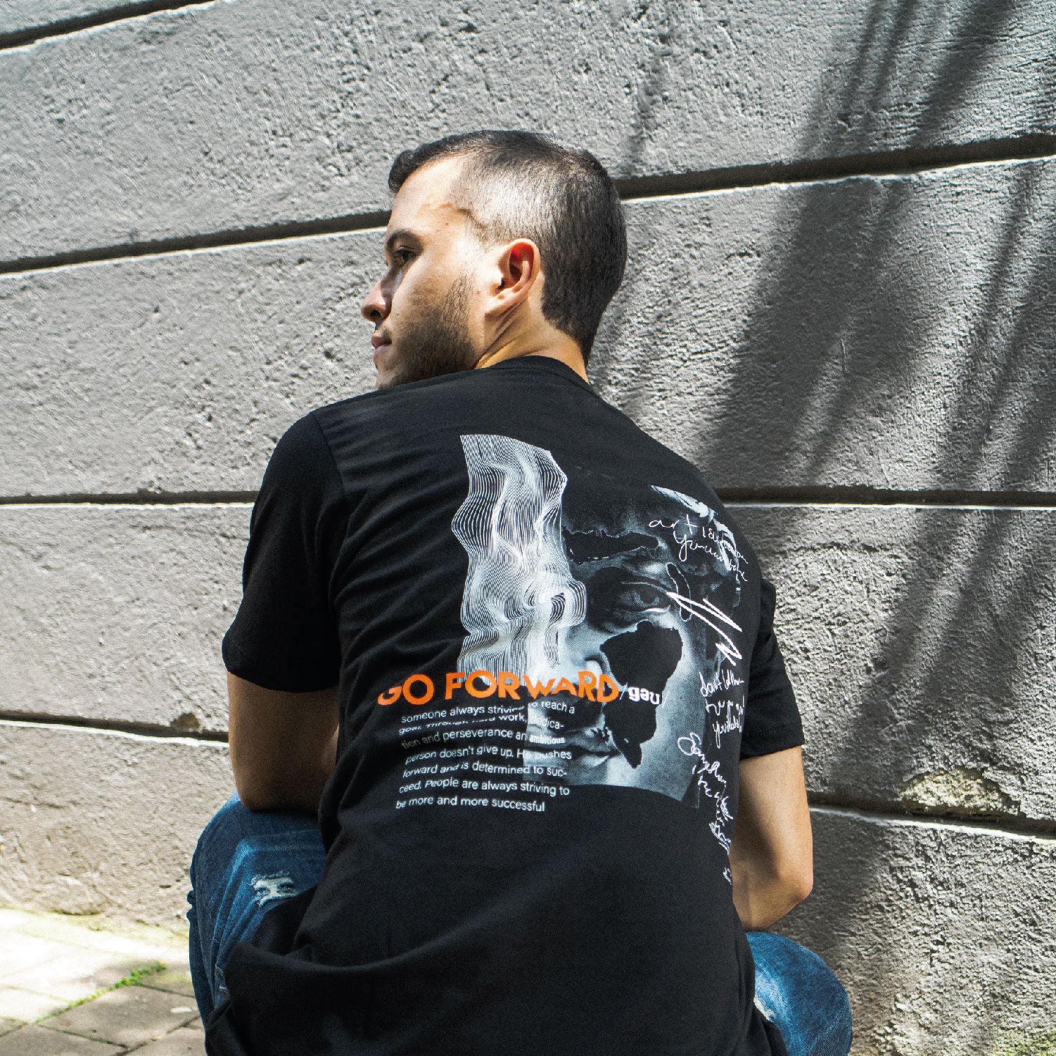 Camiseta-casual-para-hombre-negro-CALIX