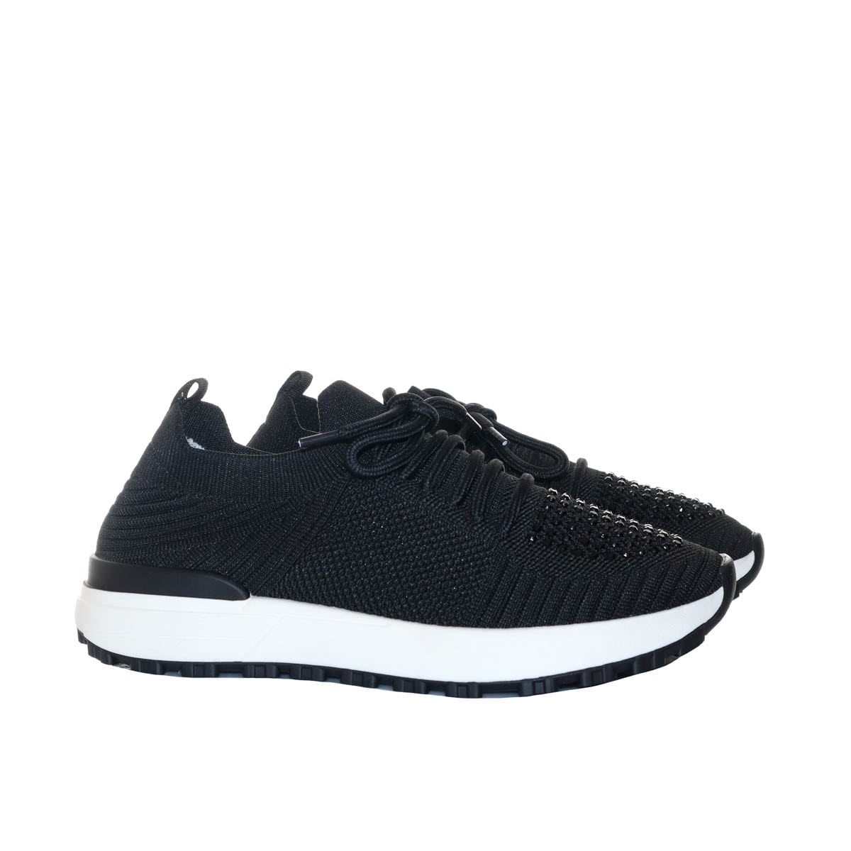 Tenis negro para mujer M01-Z400